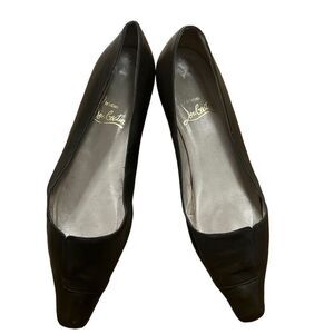 CHRISTIAN‎ LOUBOUTIN TAUPE FLATS SIZE 38 1/2